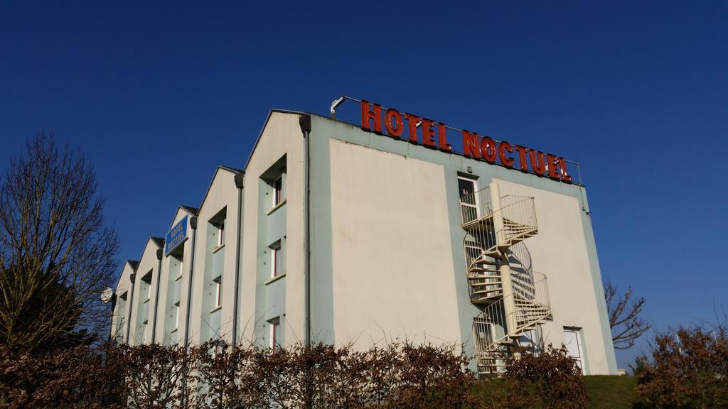Hotel Noctuel Rambouillet Esterno foto